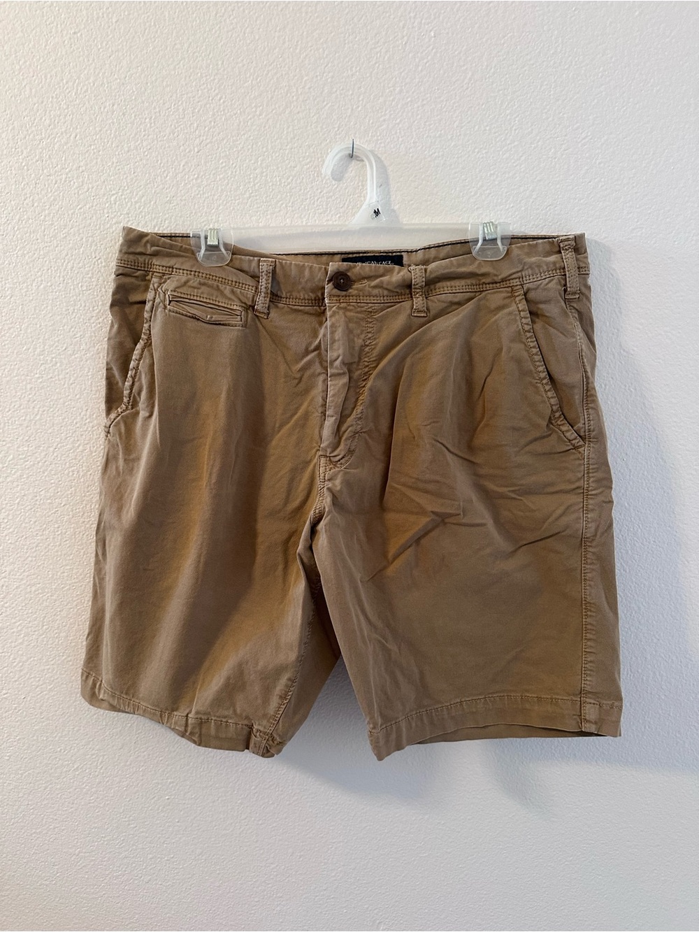 American Eagle Khaki Flat-Front Men's Shorts